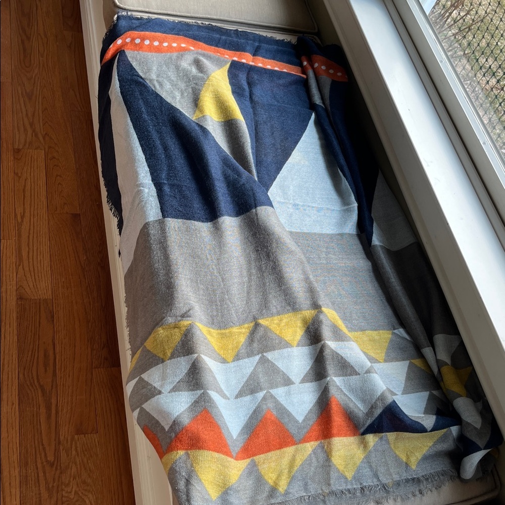 Geometric Pattern Scarf Wrap in Navy, Gray, Yellow & Orange NEW - Picture 6 of 7